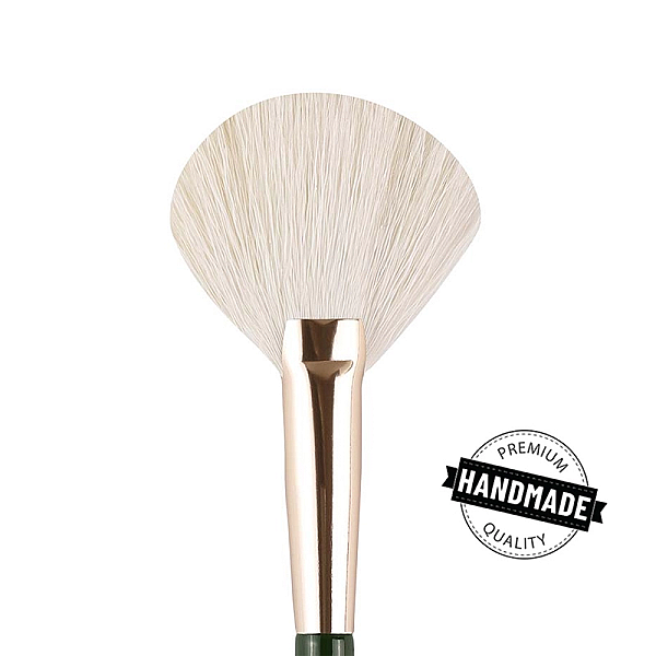Pensula emerald pentru iluminator din par de capra m013