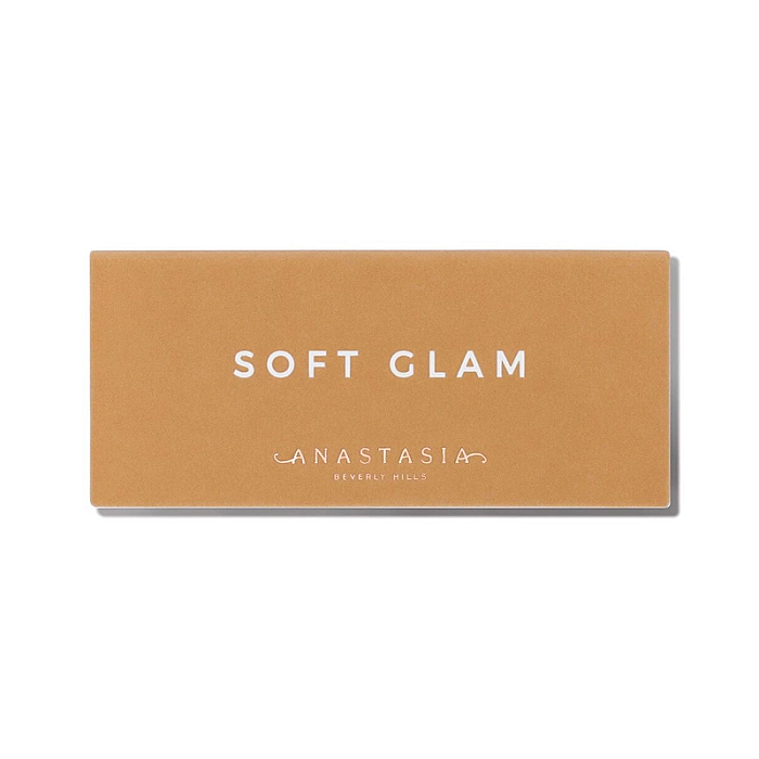 Paleta de farduri soft glam