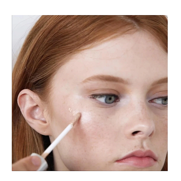 Iluminator lichid mary-dew manizer