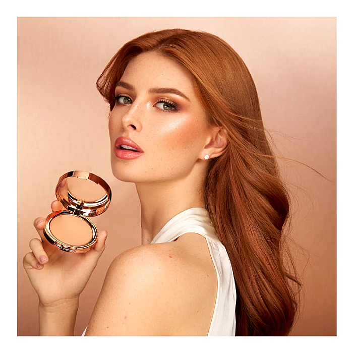 Bronzer compact sculpted bronzer