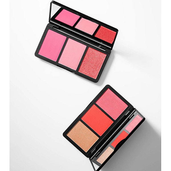 Paleta blush pink cheeks trio