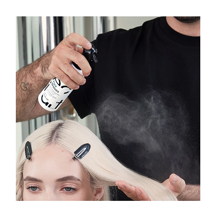 Spray de styling profesional tecni.art flex waves