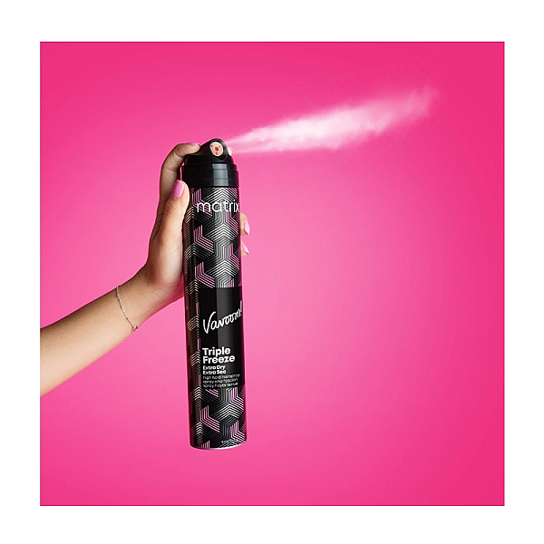 Fixativ cu putere maxima de fixare vavoom triple frizz extra dry