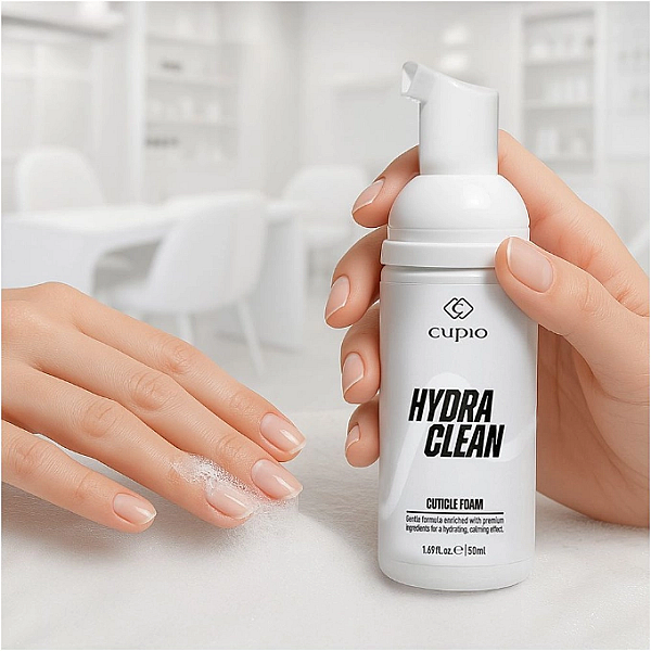 Spuma pentru cuticule hydraclean