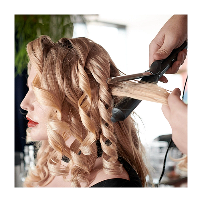 Ondulator profesional pentru bucle definite curve tong classic curl 26 mm