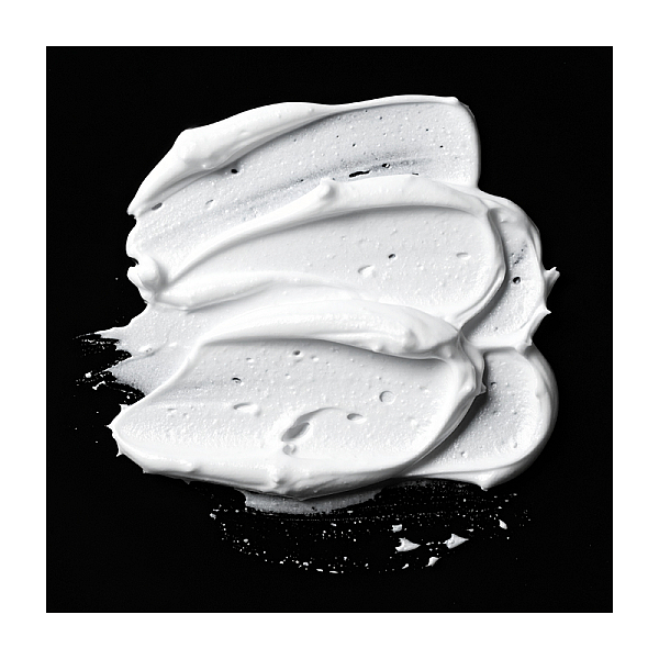 Spuma de volum pentru par ondulat si cret cu fixare puternica si protectie termica Mousse Forte Strong Hold