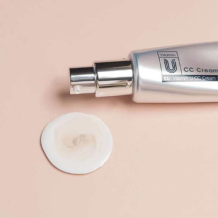 CC Cream hidratant cu protectie solara SPF40 PA+++