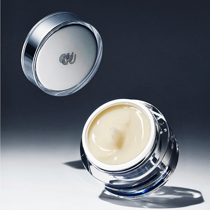 Crema anti-rid pentru zona ochilor cu peptide
