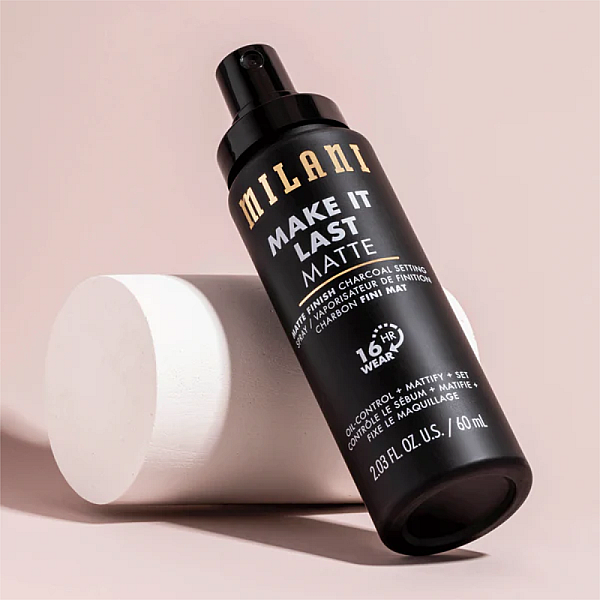 Spray de fixare cu efect mat Make It Last Matte Charcoal