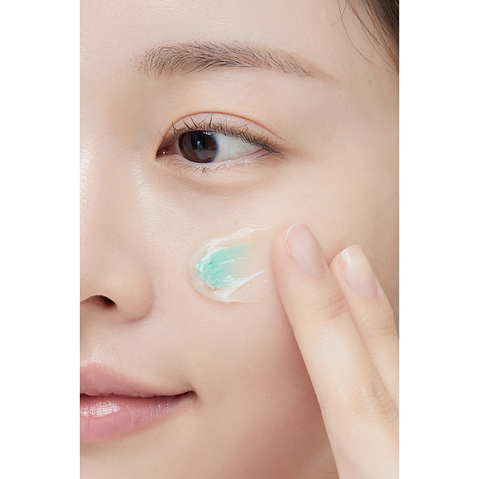 Crema pentru hidratare si elasticitate cu 10 tipuri de acid hialuronic si PDRN Capsule Cream100