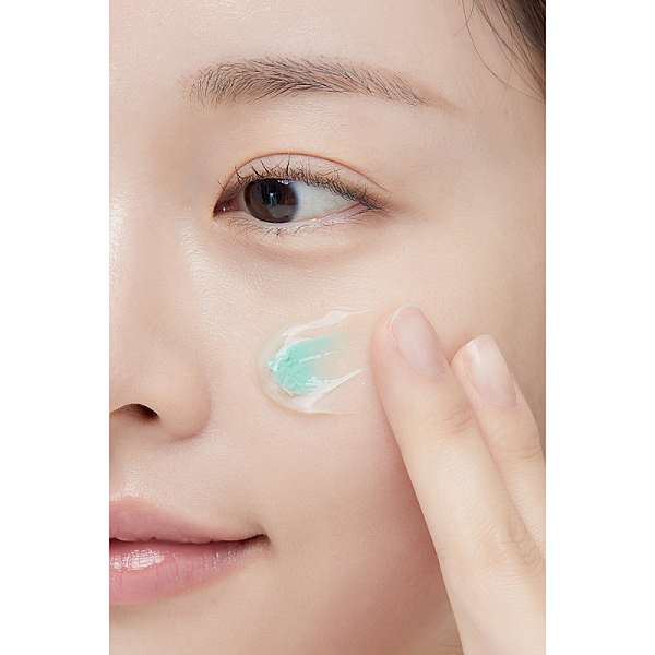 Crema pentru hidratare si elasticitate cu 10 tipuri de acid hialuronic si PDRN Capsule Cream100