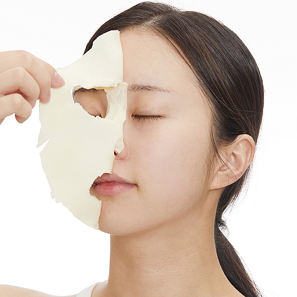 Masca modelatoare iluminatoare cu vitamina C si niacinamide Reedle Shot Ex Vitamin Modeling Pack