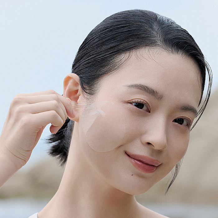 Dischete tonice hidratante cu acid hialuronic Madagascar Centella Hyalu-Cica Jelly-Fit Ampoule Pad