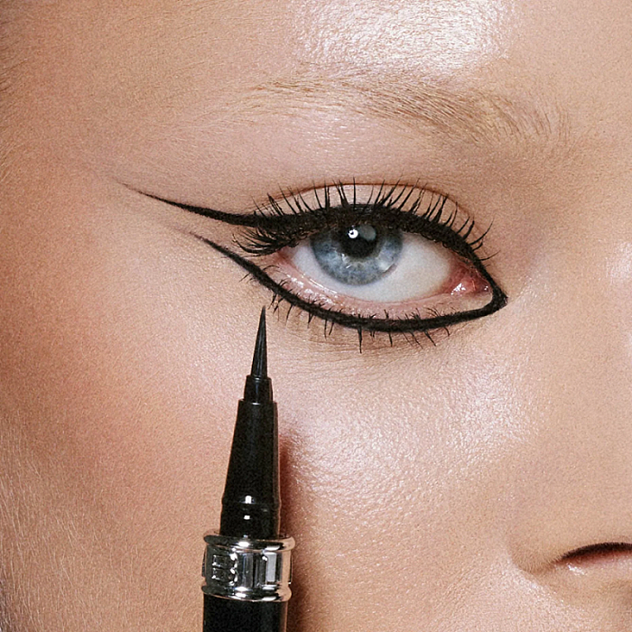 Eyeliner lichid waterproof True Signature