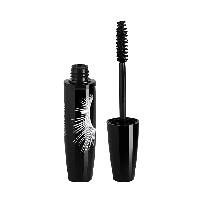 False lash effect mascara 