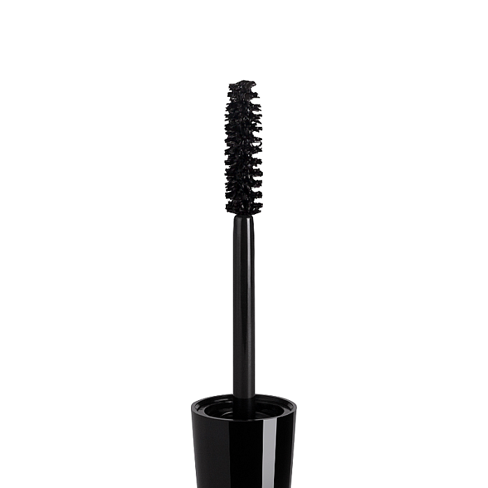 False lash effect mascara 