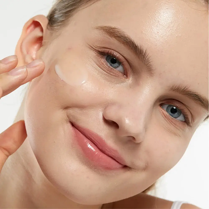 Ser de fata pentru minimizarea porilor si controlul sebumului Zero Pore Serum 2.0
