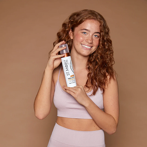 Spuma Autobronzanta Tanning Mousse Colour Correct