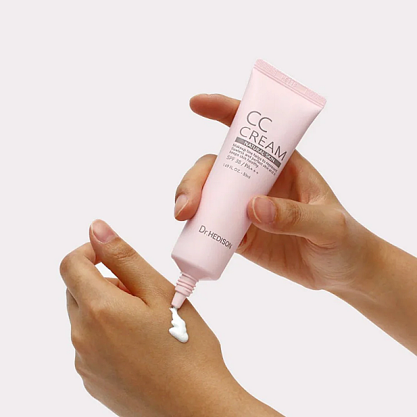 Cc Cream Cu Protectie Solara CC Cream SPF 38 PA+++