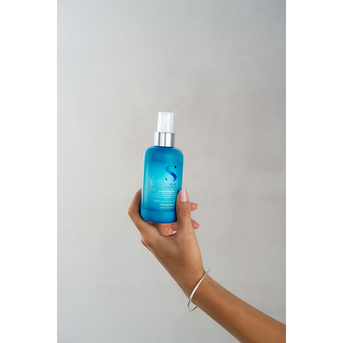 Lotiune leave-in pentru par ondulat Semi di Lino Curls Enhancing Milk 