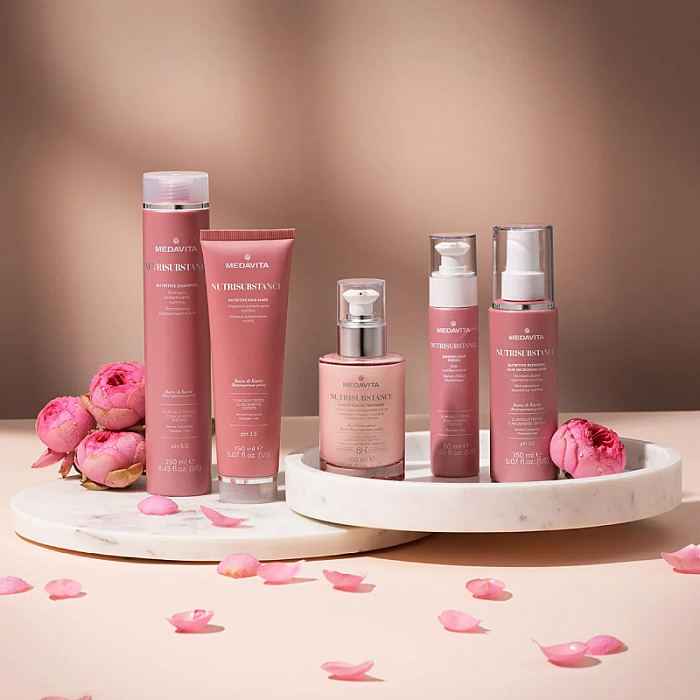 Masca pentru hidratare si regenerare cu Unt de Shea si Aminoacizi Nutrisubstance Nutritive Hair Mask