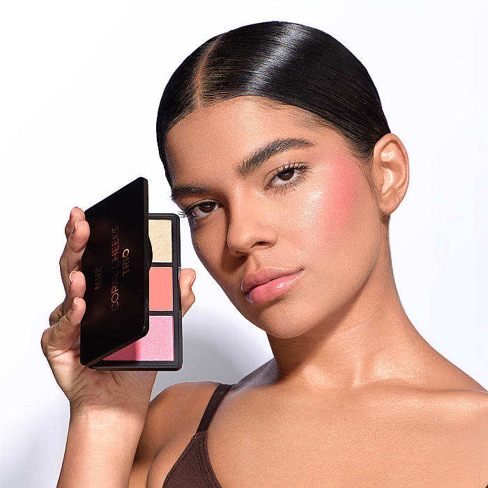 Paleta blush coral cheeks trio