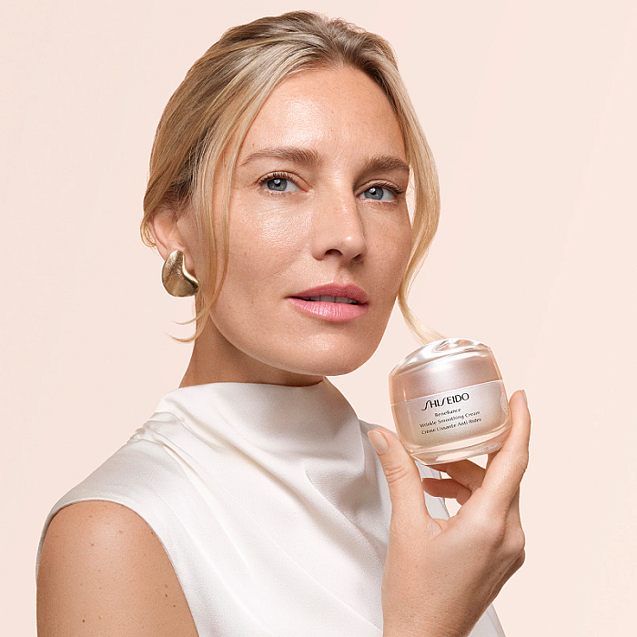 Crema de zi anti-rid Benefiance Wrinkle Smoothing Cream