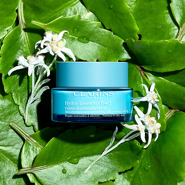Crema hidratanta pentru ten normal sau uscat cu SPF15 Hydra Essentiel Silky Cream