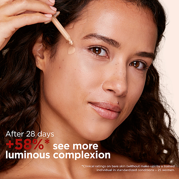 Fond de ten hidratant cu SPF 15 Skin Illusion