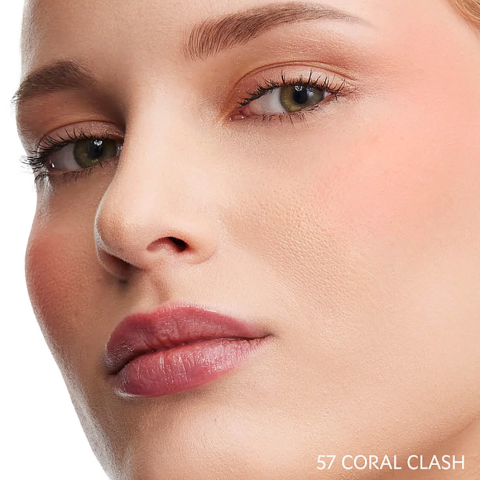 Fard de obraz Make Me Blush Bold Blurring Blush