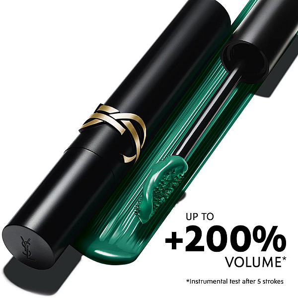 Mascara cu efect de volum extrem Lash Clash