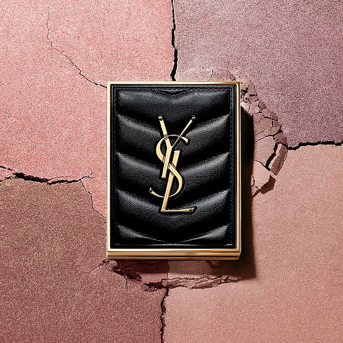Paleta de farduri Couture Mini Clutch Luxury Eyeshadow Palette