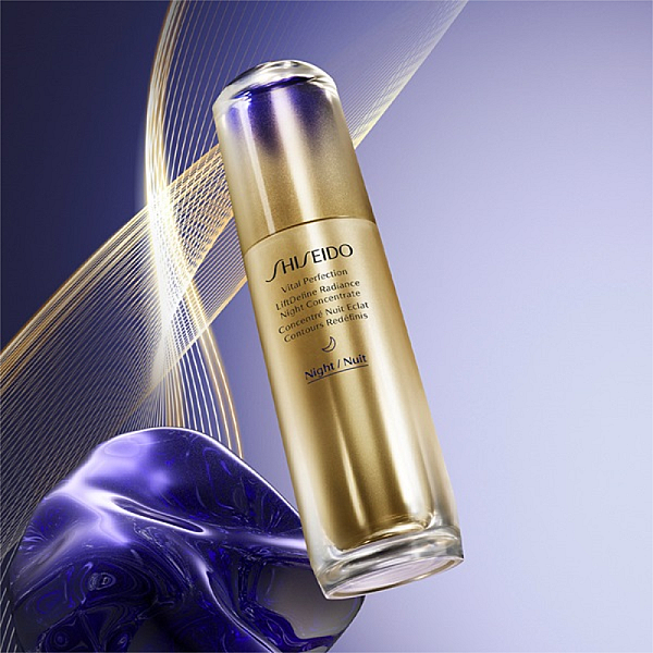 Serum anti-aging de noapte Vital Perfection Uplifting and Firming Liftdefine Radiance Night