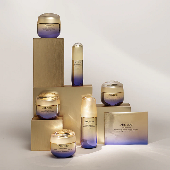 Masca de ochi anti-aging pentru lifting si fermitate Vital Perfection Uplifting and Firming Eye Mask