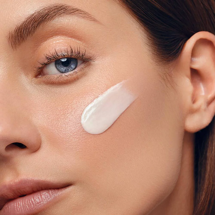 Crema anti-rid cu peptide pentru fermitate si lifting cu SPF30 Blue Peptides Uplift Cream
