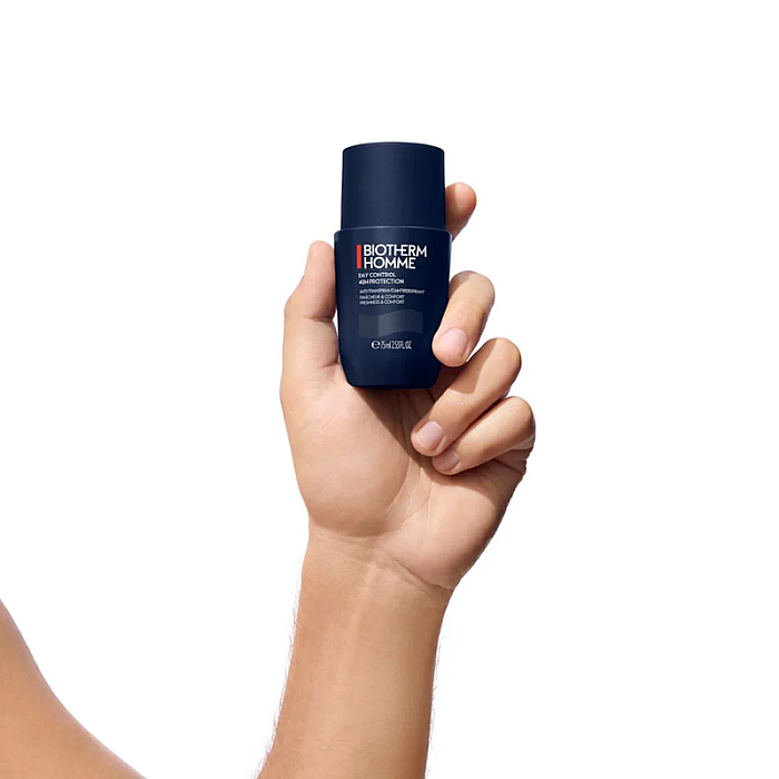 Antiperspirant Roll-on pentru controlul transpiratiei Homme Day Control 48H Protection