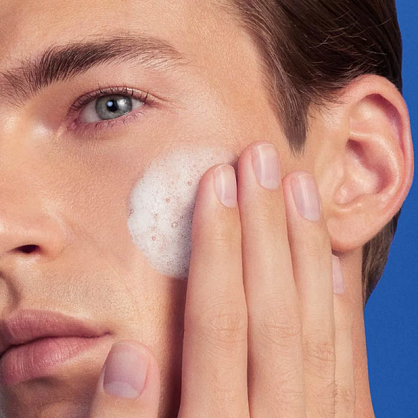 Gel de curatare tonifiant pentru barbati Homme Basic Line Cleansing Gel