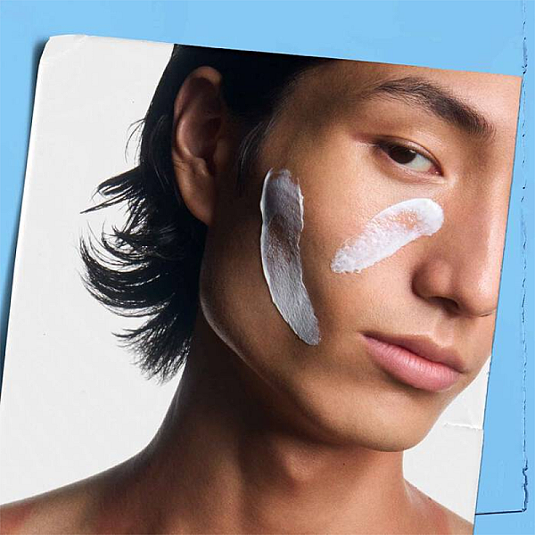 Crema hidratanta cu SPF30 pentru toate tipurile de ten Ultra Facial Cream