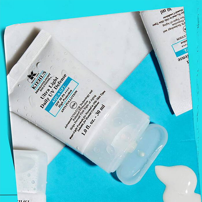 Crema lejera cu protectie solara SPF50 Ultra Light Daily UV Defense Aqua Gel Sunscreen