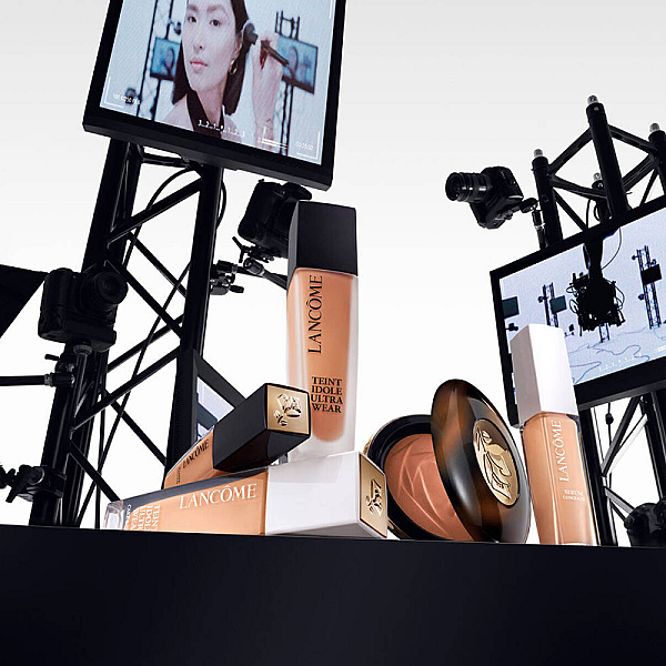 Pudra bronzanta Teint Idole Ultra Wear C.E. Skin Transforming Bronzer