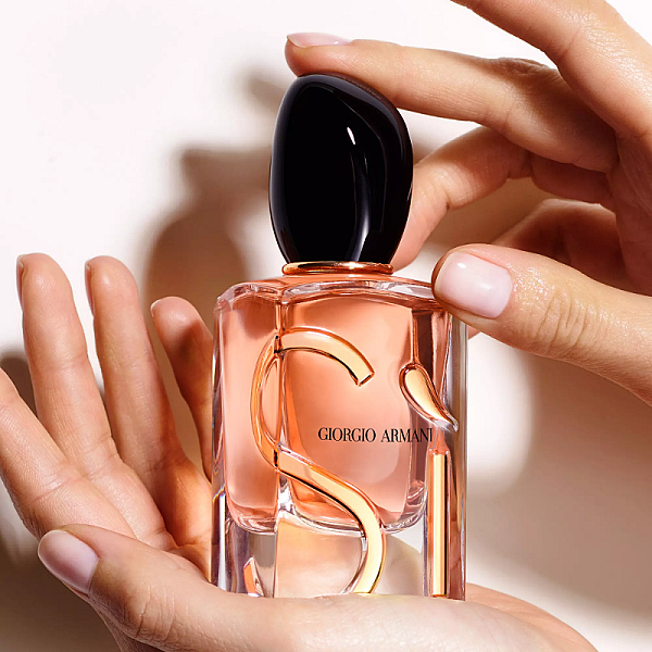 Sì Eau de Parfum Intense