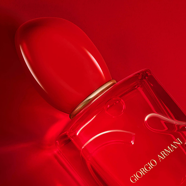Sì Passione Red Musk Eau de Parfum