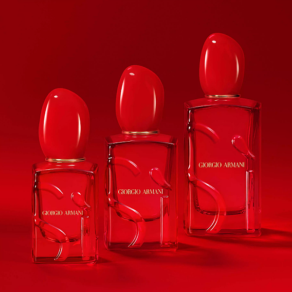 Sì Passione Red Musk Eau de Parfum