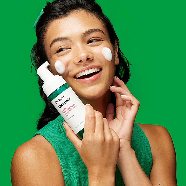Spuma delicata de curatare Cicapair Gentle Cleansing Foam