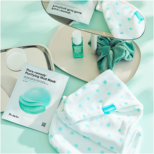 Ser exfoliant pentru pori dilatati Pore Remedy PHA Exfoliating Serum