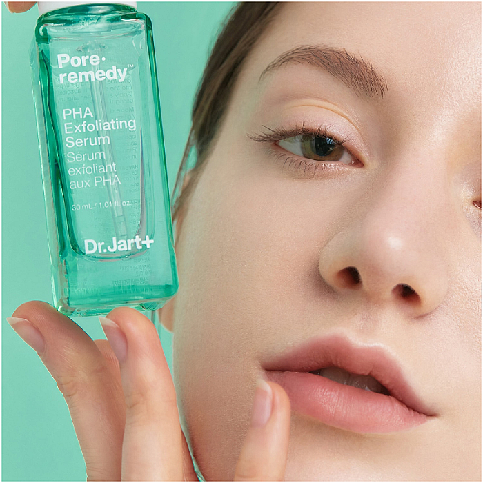 Ser exfoliant pentru pori dilatati Pore Remedy PHA Exfoliating Serum