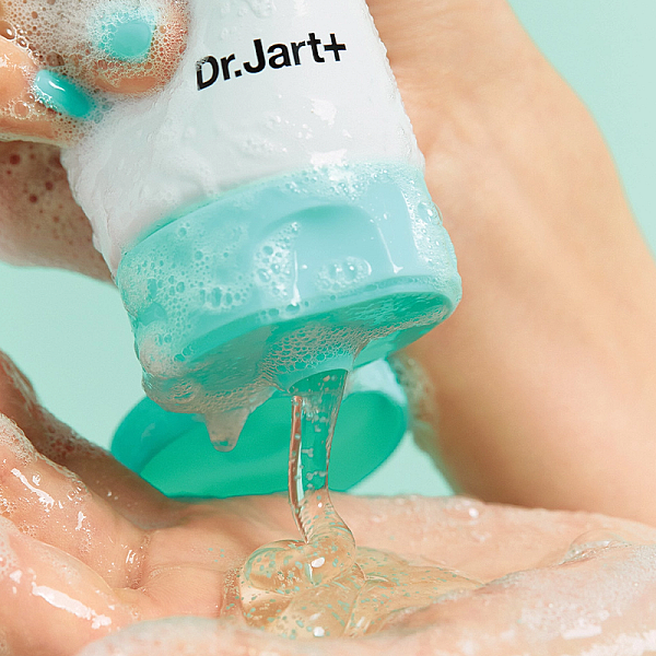 Spuma de curatare pentru pori dilatati Pore Remedy Renewing Foam Cleanser