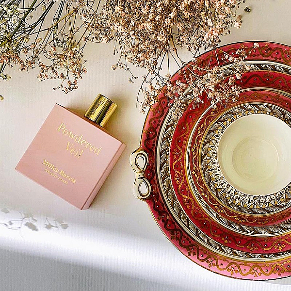 Powdered Veil Eau de Parfum