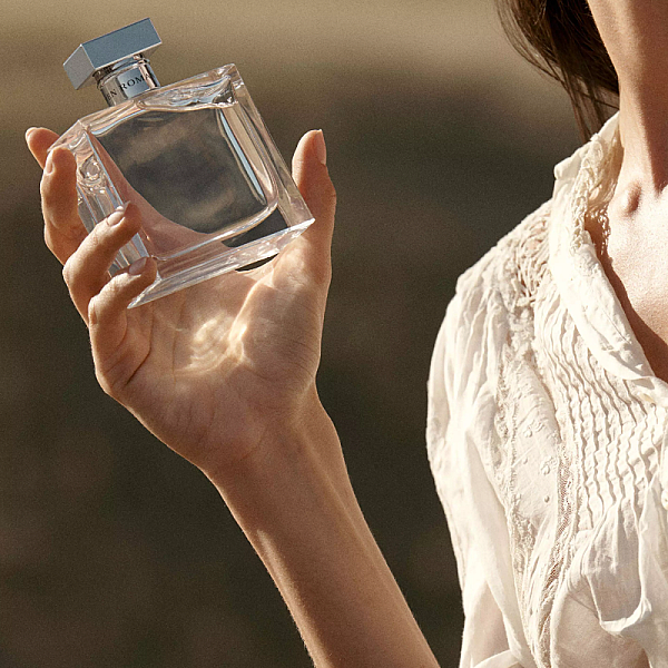 Romance Eau de Parfum
