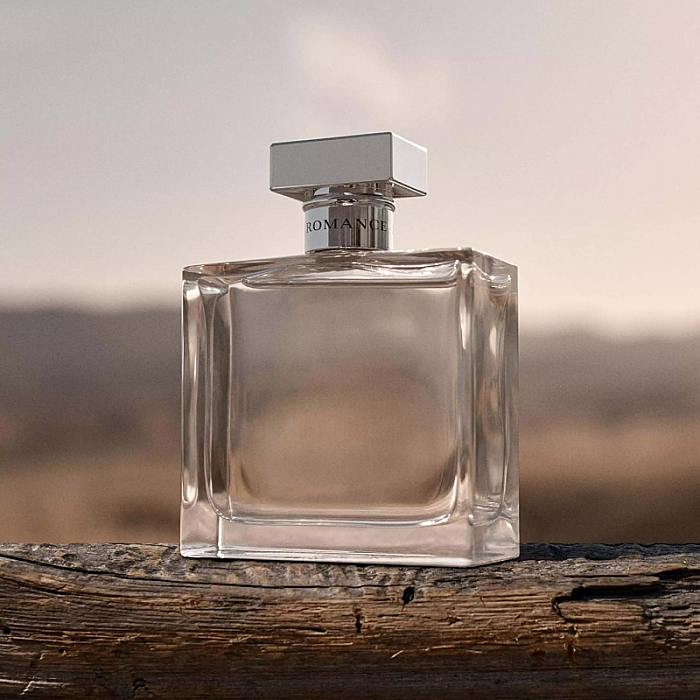 Romance Eau de Parfum